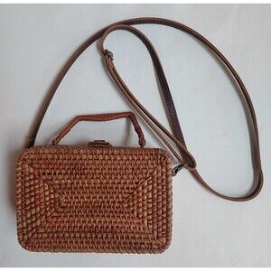Cute Wicker & Leather Cloth Lined Box Crossbody Purse 7.75" x 5.25" x 3.25"